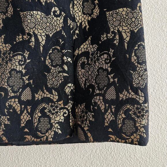 vintage BEBE black and gold abstract mini skirt - Picture 3 of 7